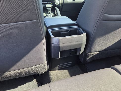 Used 2024 Toyota Tacoma SR image 19