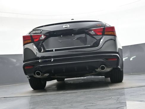 Certified 2025 Nissan Altima 2.5 SR FWD image 46