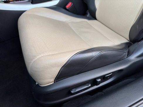 Used 2013 Honda Accord EX-L image 9