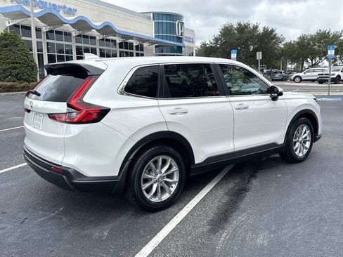 Certified 2024 Honda CR-V EX image 4