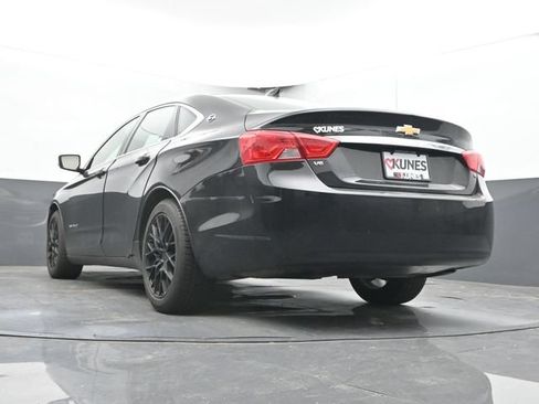Used 2015 Chevrolet Impala LT FWD image 29
