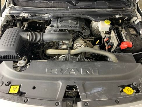 Used 2022 RAM 1500 Big Horn AWD/4WD image 36