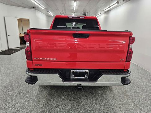 Used 2025 Chevrolet Silverado 1500 LT AWD/4WD image 5