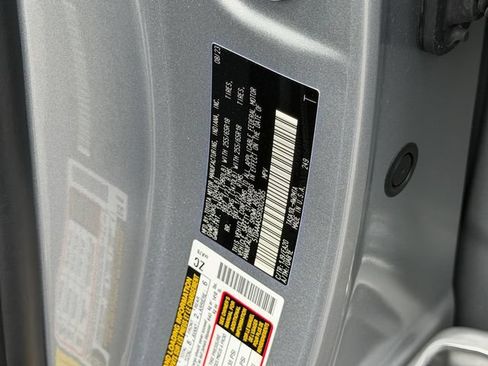 Certified 2024 Toyota Grand Highlander FWD image 20