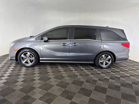 Used 2018 Honda Odyssey Touring image 9
