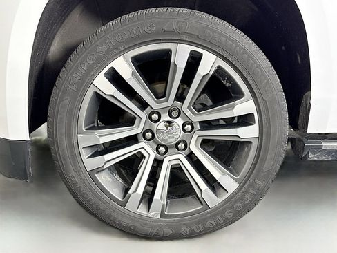 Used 2020 GMC Yukon XL Denali w/ Denali Ultimate Package image 34