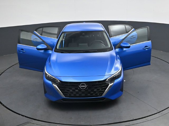 Used 2024 Nissan Sentra SV FWD image 38