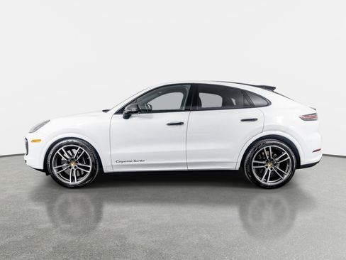 Used 2023 Porsche Cayenne Turbo w/ Premium Package Plus (PI3) AWD/4WD image 16