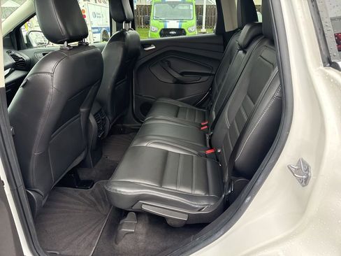 Used 2018 Ford Escape Titanium FWD image 24