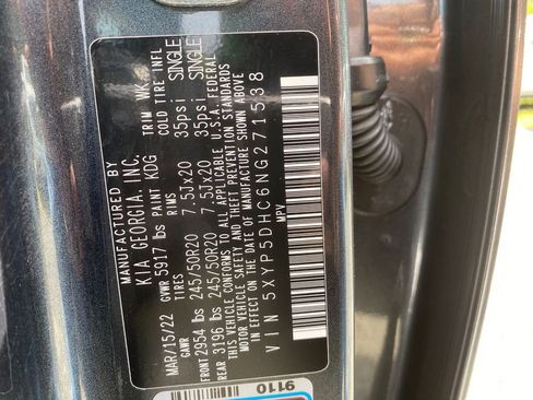 Used 2022 Kia Telluride SX w/ SX Prestige Package image 34