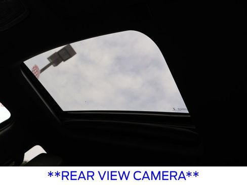 Used 2021 GMC Sierra 1500 AT4 w/ AT4 Premium Package AWD/4WD image 8