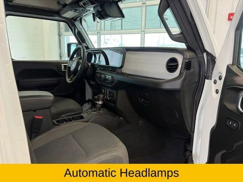 Used 2024 Jeep Wrangler Sport S image 32