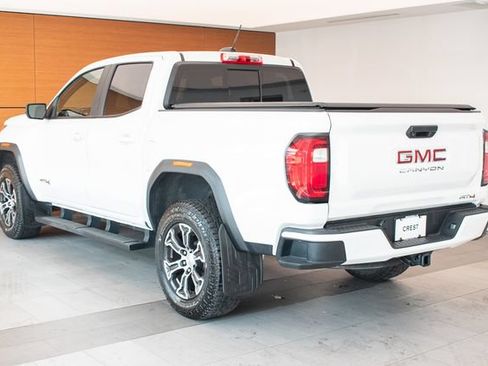 Used 2023 GMC Canyon AT4 AWD/4WD image 8