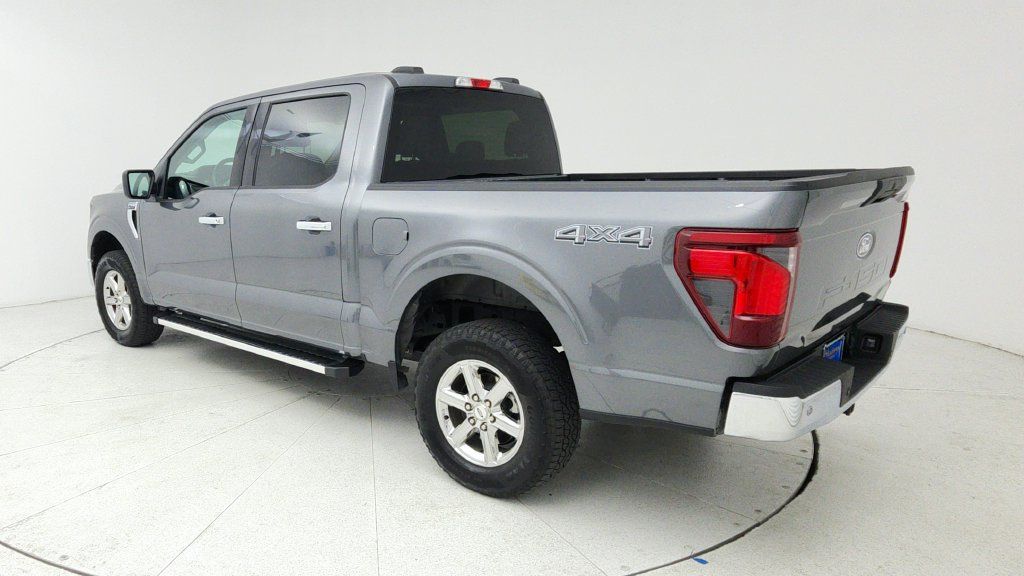 Used 2025 Ford F150 XLT w/ Equipment Group 301A Standard AWD/4WD image 5