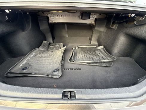 Used 2018 Toyota Camry XLE image 24