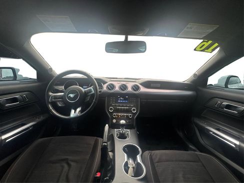 Used 2016 Ford Mustang GT RWD image 15