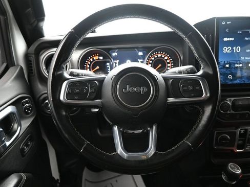 Used 2021 Jeep Wrangler Unlimited Sahara AWD/4WD image 14