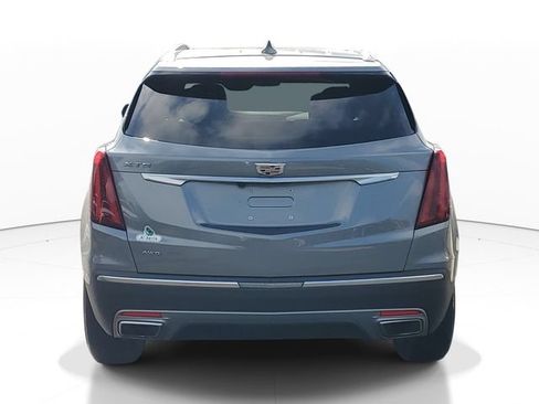 Certified 2022 Cadillac XT5 Premium Luxury w/ LPO, Floor Liner Package AWD/4WD image 3