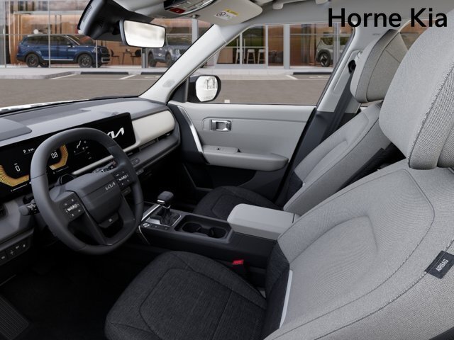 New 2027 Kia Seltos LX FWD image 17