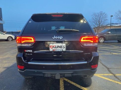 Used 2018 Jeep Grand Cherokee Limited w/ Trailer Tow Group IV image 9