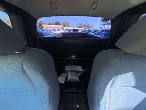 Used 2017 Toyota Tacoma SR RWD image 27