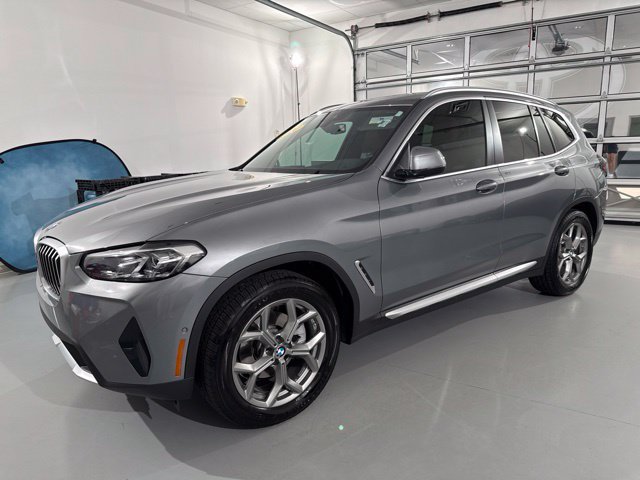 Used 2024 BMW X3 xDrive30i w/ Premium Package AWD/4WD image 4