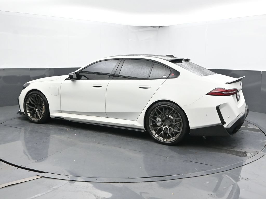 Used 2025 BMW M5 w/ Carbon Package AWD/4WD image 9
