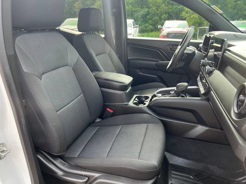 Used 2024 Chevrolet Colorado Trail Boss w/ Advanced Trailering Package AWD/4WD image 13