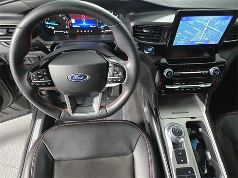 Used 2023 Ford Explorer ST-Line w/ Class IV Trailer Tow Package image 14