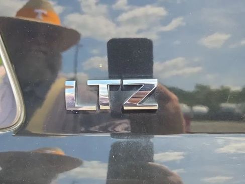 Used 2016 Chevrolet Tahoe LTZ AWD/4WD image 10
