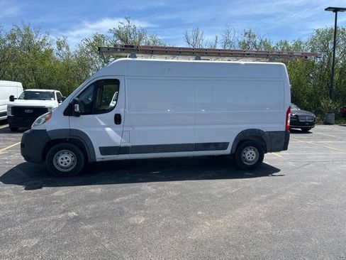 Used 2017 RAM ProMaster 2500 FWD image 2