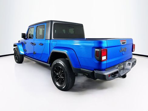 Used 2022 Jeep Gladiator Sport image 5
