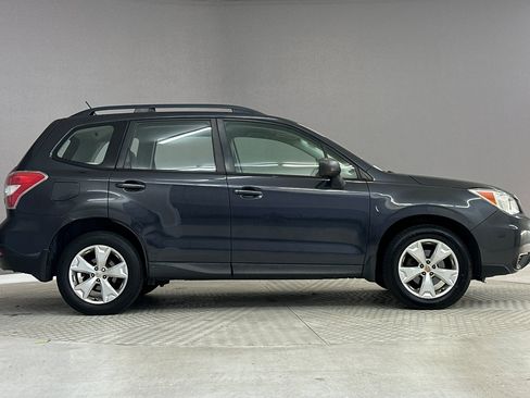 Used 2015 Subaru Forester 2.5i w/ Alloy Wheel Package AWD/4WD image 8