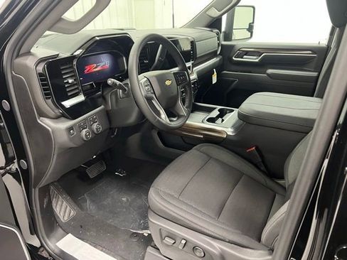 New 2026 Chevrolet Silverado 2500 LT w/ All Star Edition AWD/4WD image 6