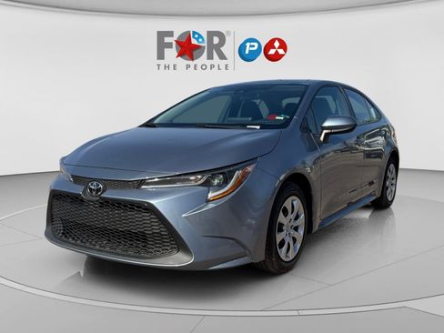 Used 2022 Toyota Corolla LE FWD image 22