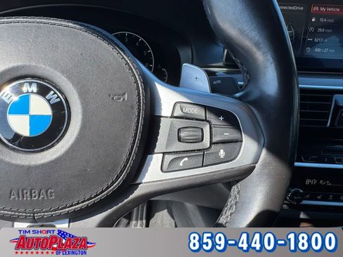 Used 2019 BMW M550i xDrive w/ Premium Package image 26