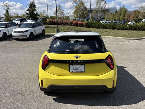 New 2026 MINI Cooper S image 6