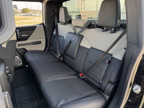 New 2026 GMC Hummer EV 4x4 Crew Cab image 20