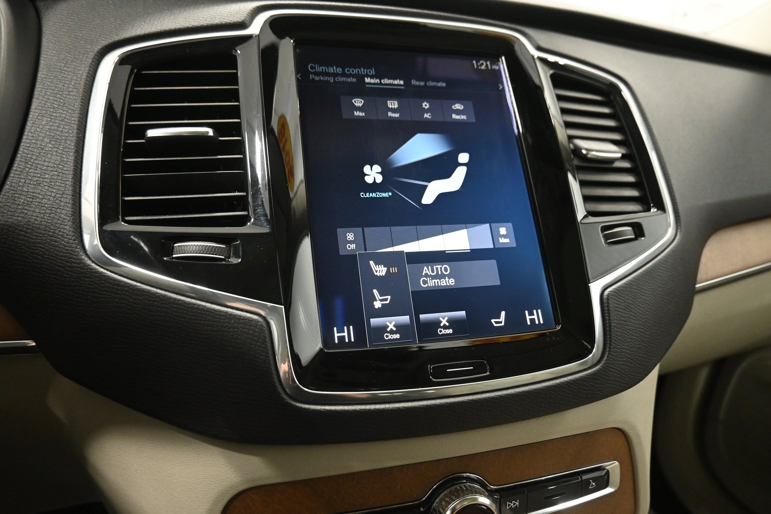 Used 2018 Volvo XC90 T6 Inscription w/ Convenience Package AWD/4WD image 20
