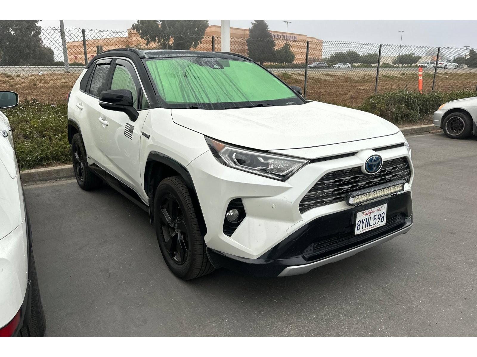 Used 2020 Toyota RAV4 XSE AWD/4WD image 2
