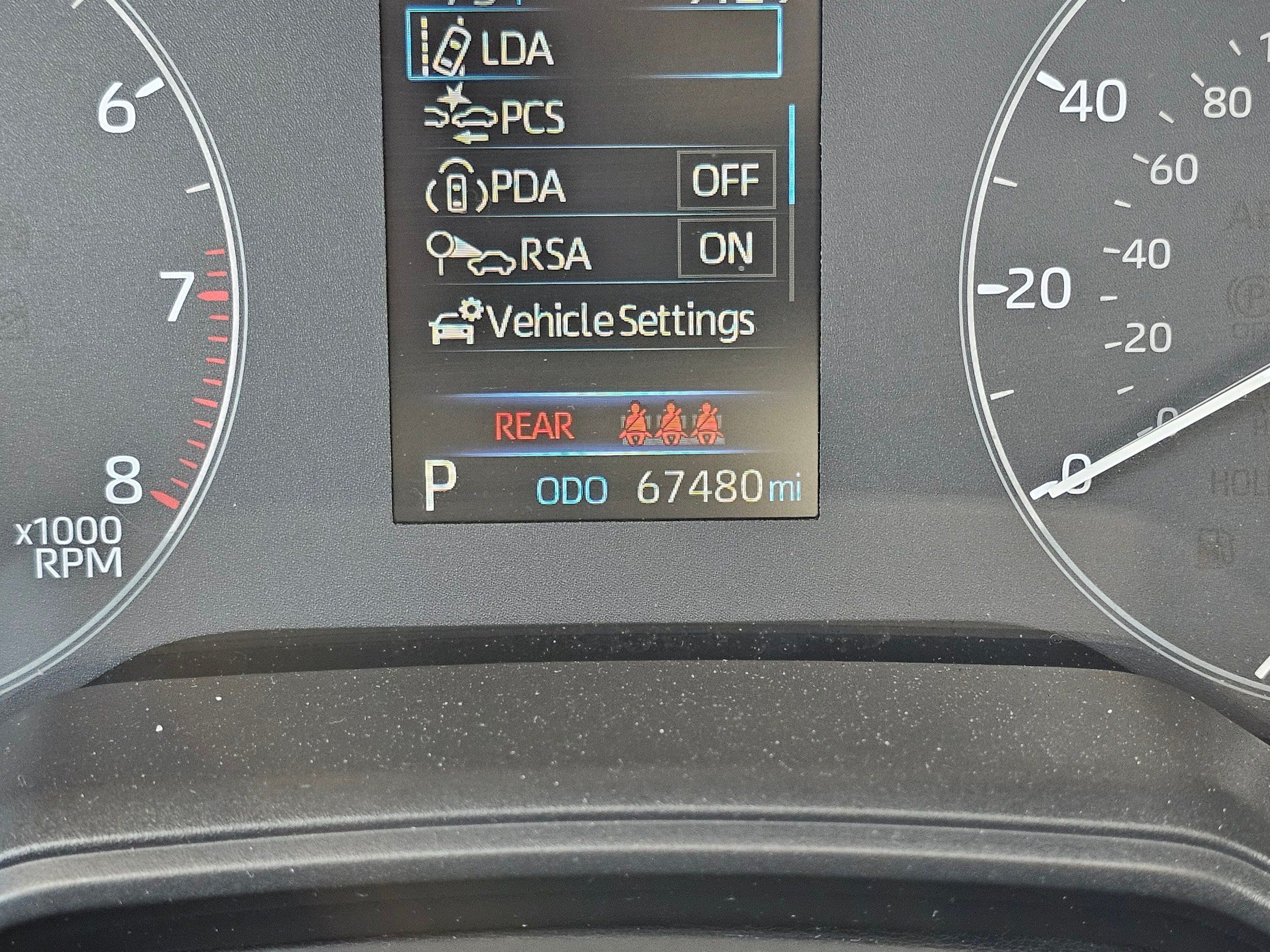 Used 2023 Toyota Corolla LE FWD image 18