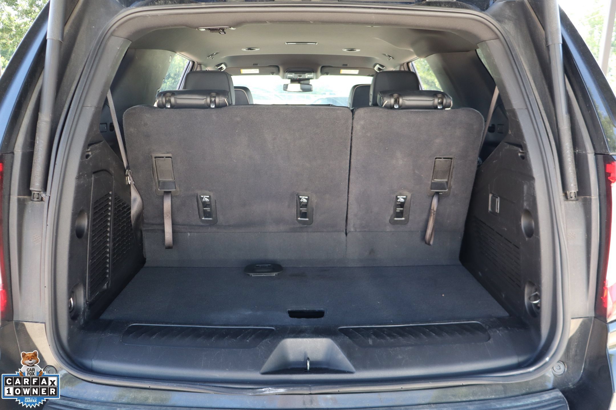 Used 2024 GMC Yukon SLT AWD/4WD image 28