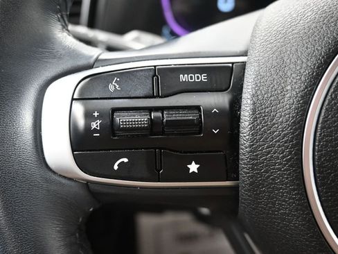 Certified 2024 Kia Sportage EX FWD image 28