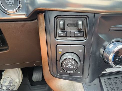 Used 2025 Ford F150 King Ranch w/ FX4 Off-Road Package AWD/4WD image 35