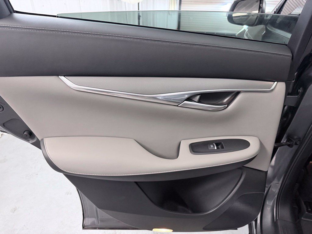 Certified 2023 INFINITI QX50 Luxe FWD image 31