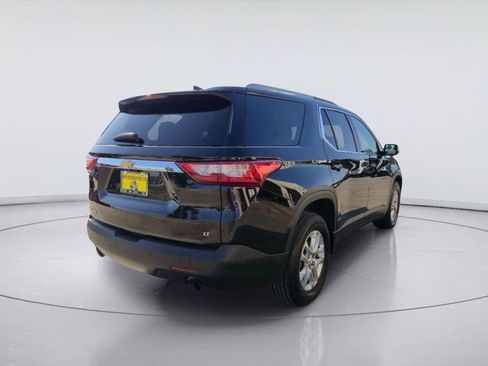 Used 2018 Chevrolet Traverse LT FWD image 5