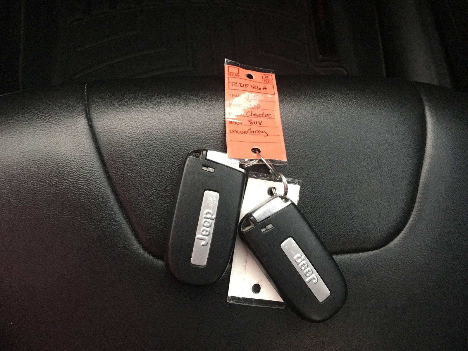 Used 2019 Jeep Cherokee Latitude Plus FWD image 47