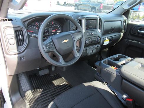 New 2025 Chevrolet Silverado 1500 W/T image 13