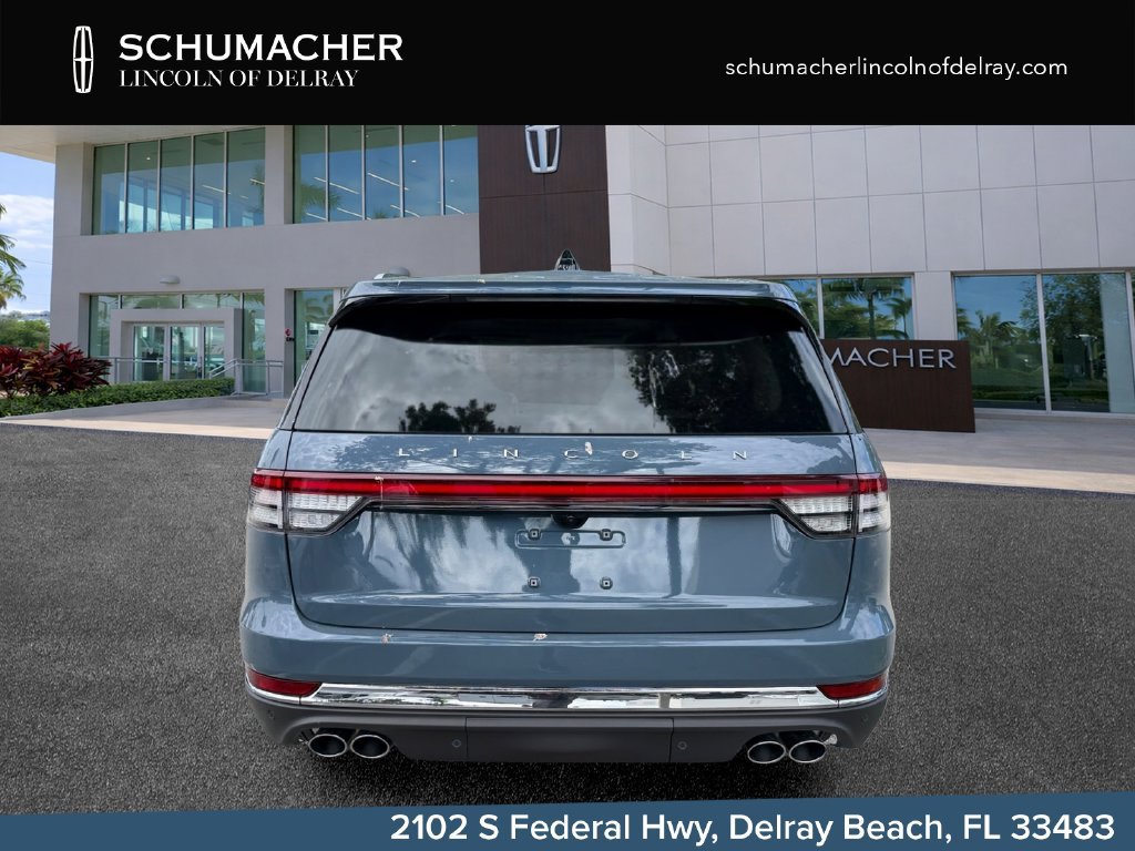 New 2027 Lincoln Aviator AWD image 6