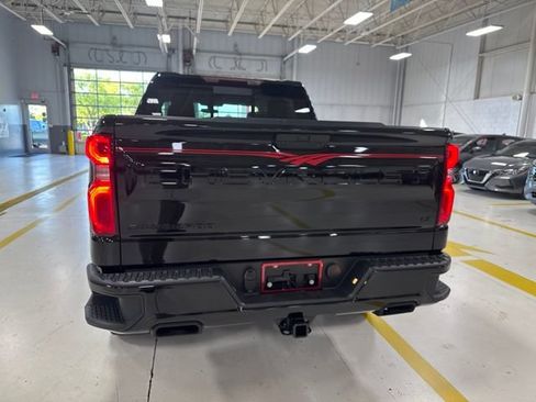 Used 2021 Chevrolet Silverado 1500 LT Trail Boss w/ Convenience Package II AWD/4WD image 17
